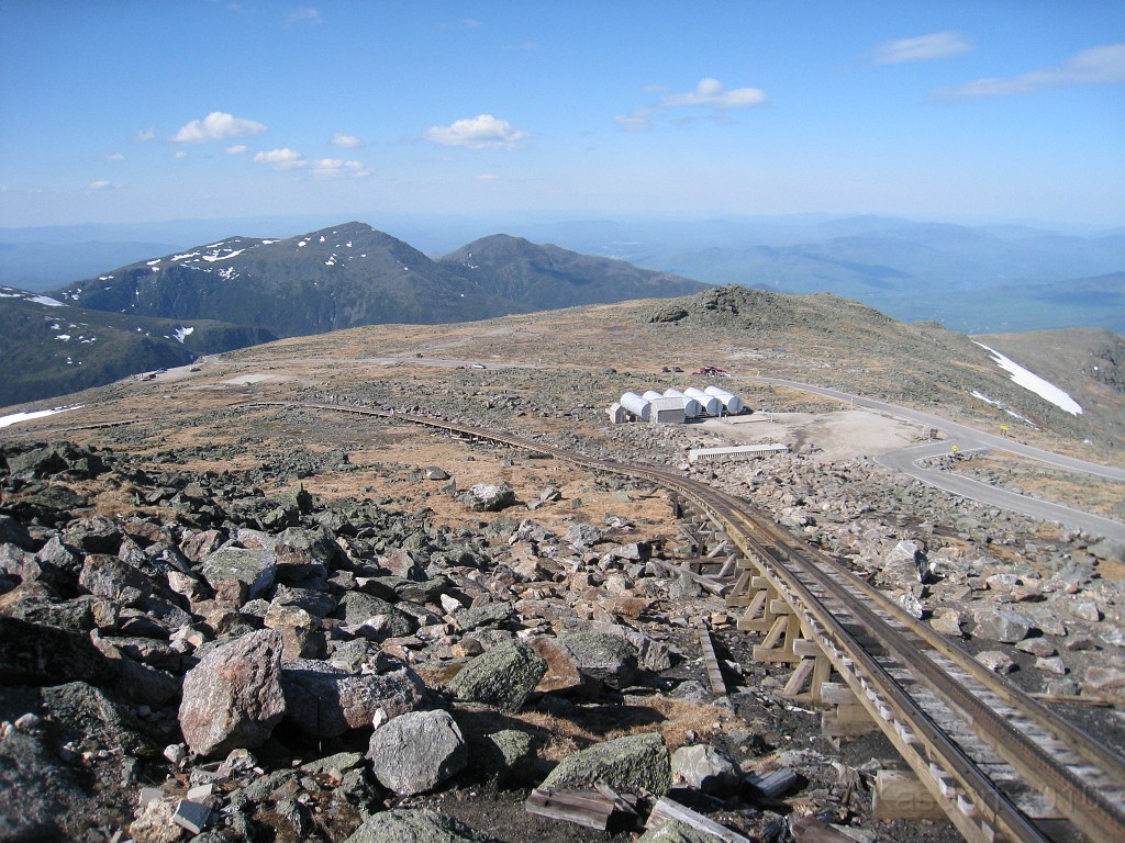 Mt Washington NH 2010 0595.jpg - Mt Washington NH. On May 23 2010 drove the road to the summit. Looked at the views, took some pictures, and drove back down.